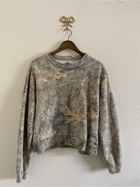 Kacey Musgraves Camo Sweatshirt Deeper Well World Tour 2024 Women’s Sz Small